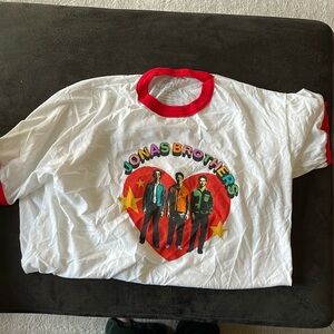 Jonas brothers tour t shirt